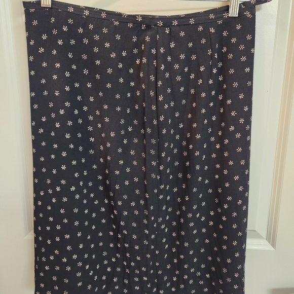 Vintage Floral Print A-Line Knee-Length Skirt - Picture 3 of 4